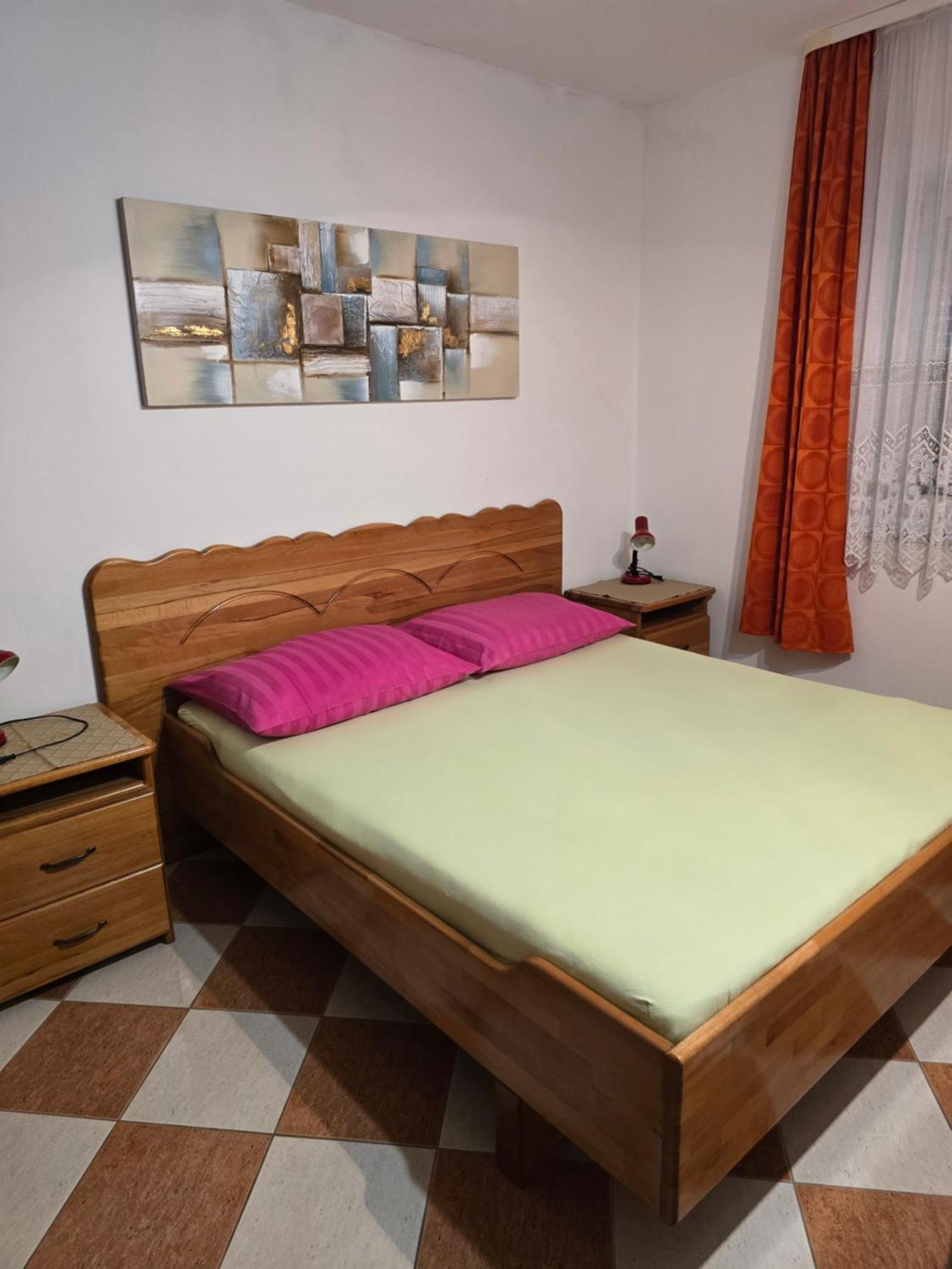 Apartments Mladenka Senj  Eksteriør billede